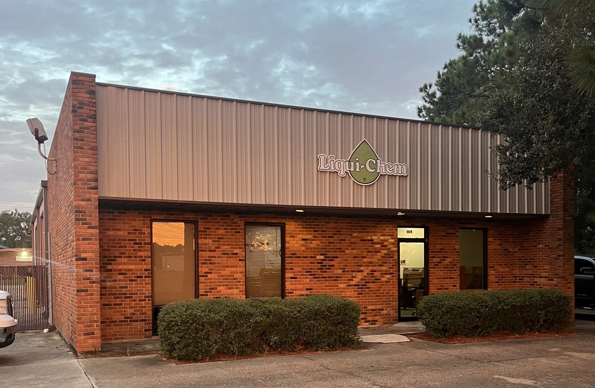 Meet the Liqui-Chem Team